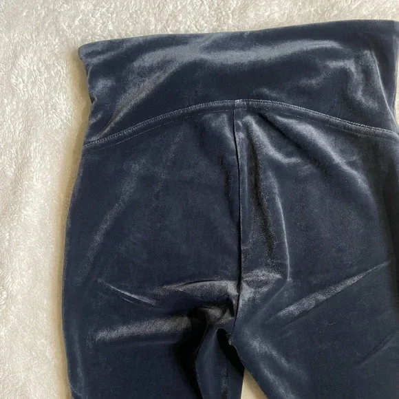 Spanx Nave Blue Velvet Leggings Size Small - Picture 4 of 9